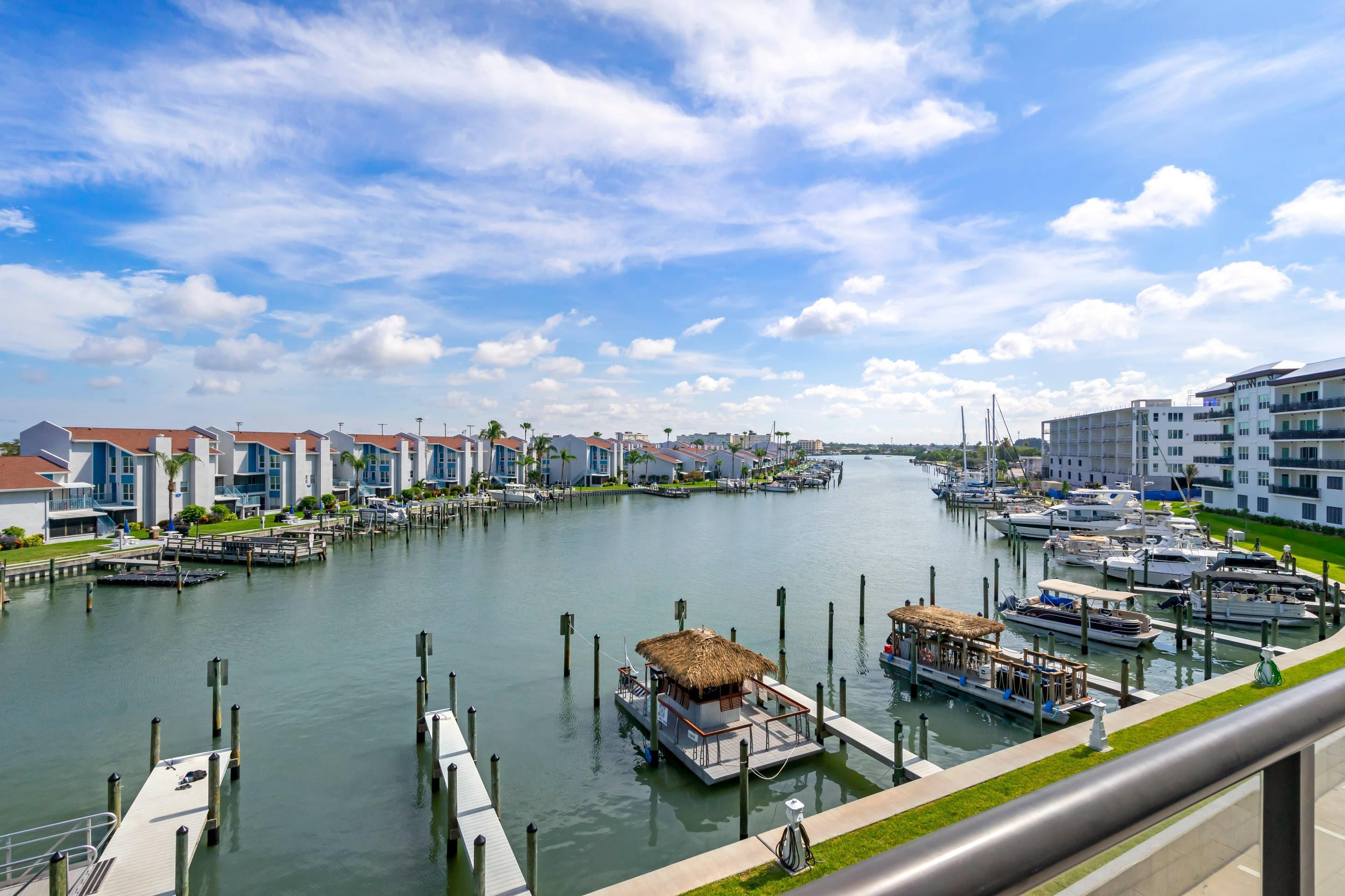 Dock | Cambria Hotel St Petersburg-Madeira Beach Marina