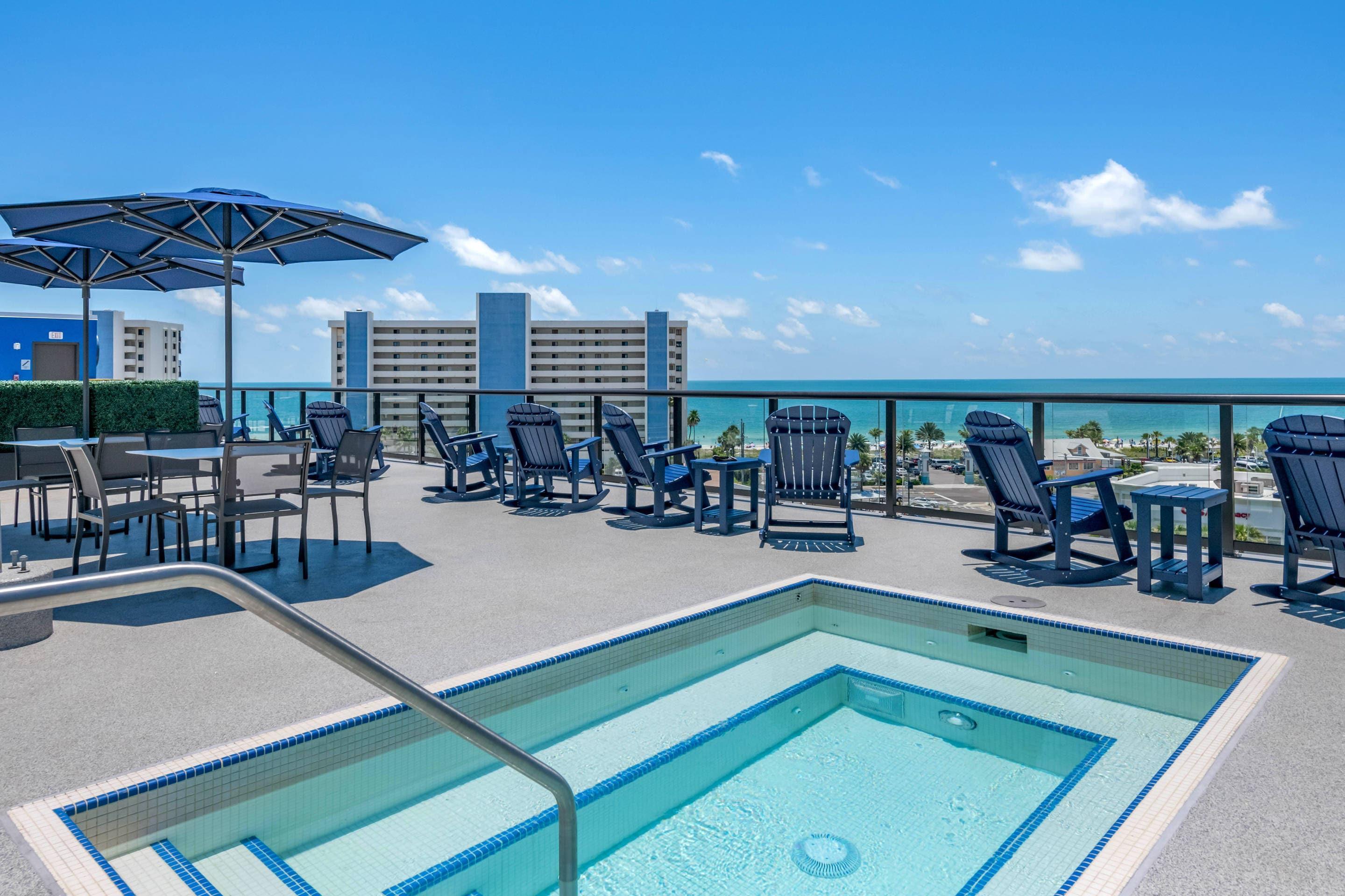 Hotel patio | Cambria Hotel St Petersburg-Madeira Beach Marina
