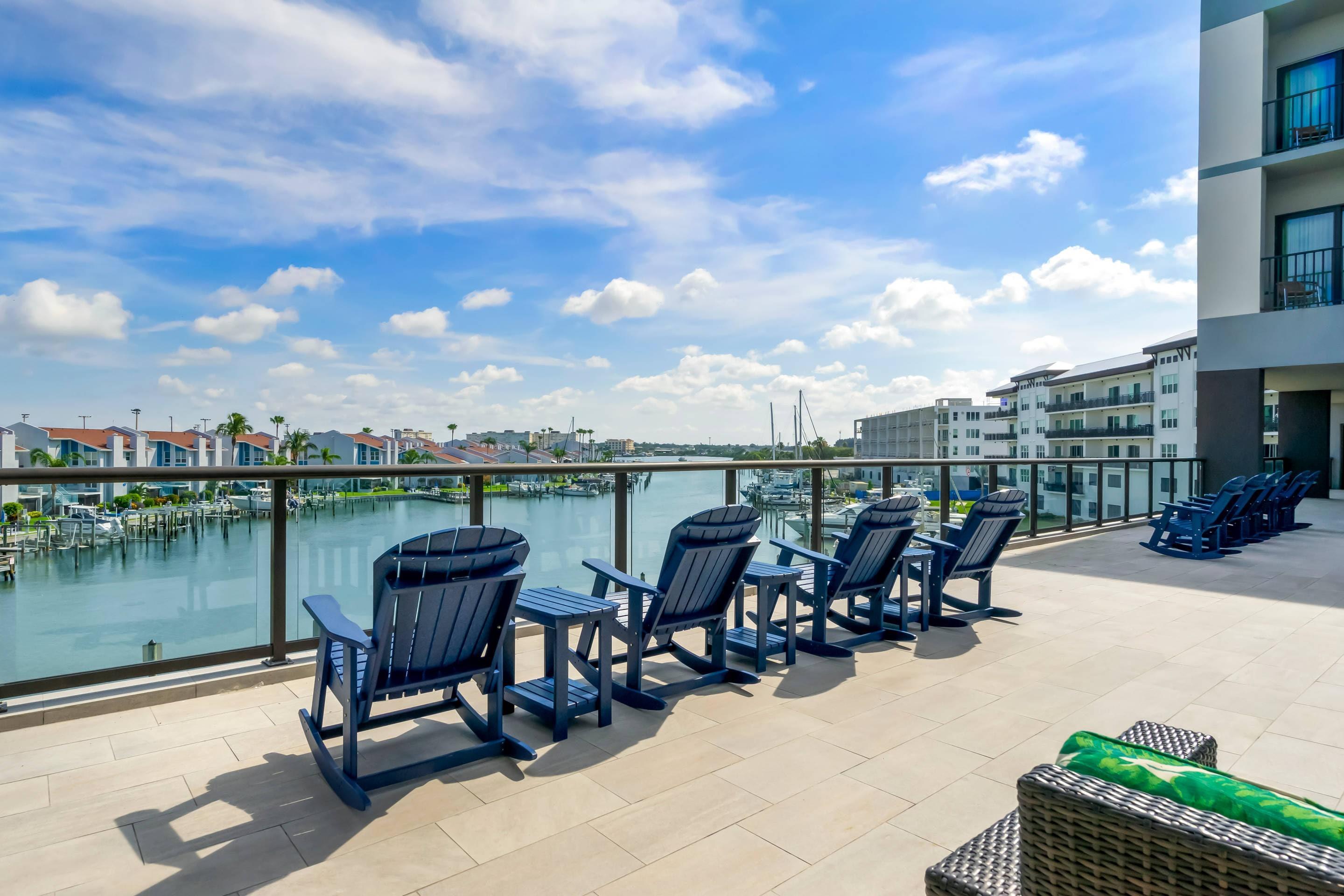 Hotel patio | Cambria Hotel St Petersburg-Madeira Beach Marina
