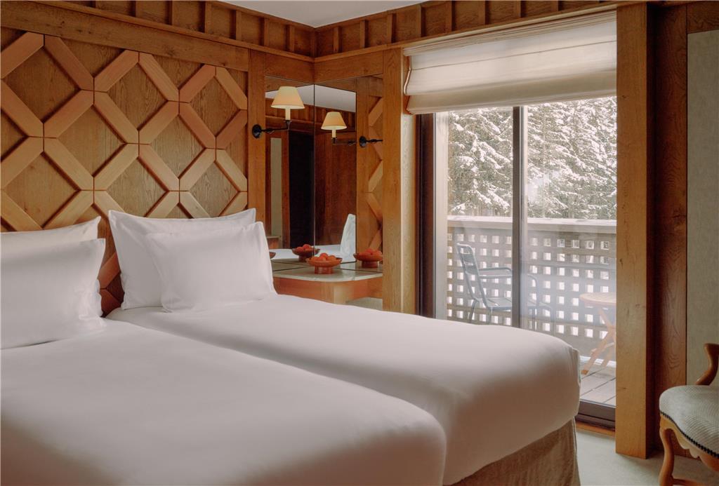 Guest photo