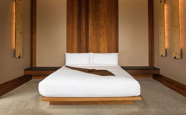 Suite - Amangani Hotel Jackson