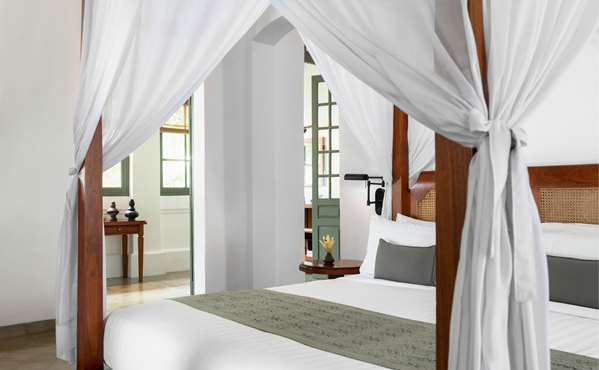 Guest Room,Bed,Suite,On-Site