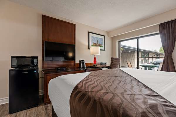 - SureStay Hotel by Best Western Kemptville