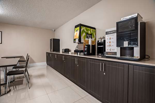Amenities - SureStay Hotel by Best Western Kemptville