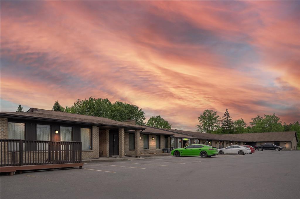SureStay Hotel by BW Kemptville