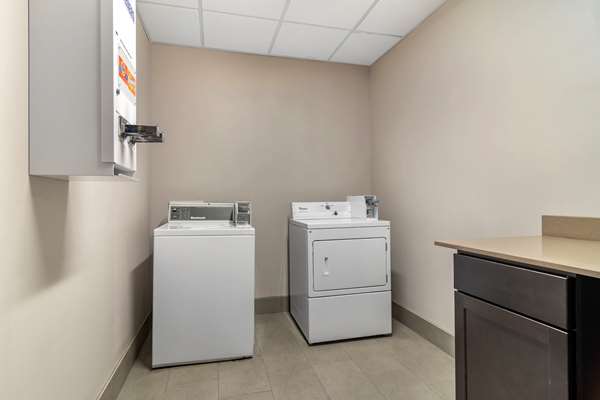 Amenities - Comfort Inn & Suites Calhoun - I-75, Exit 312