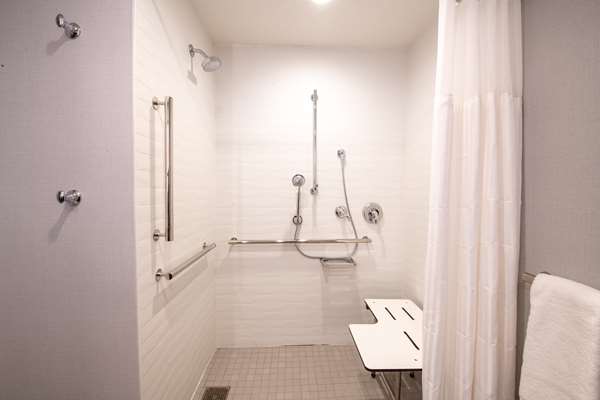  - Hilton Garden Inn South Asheville - I-26, Exit 33