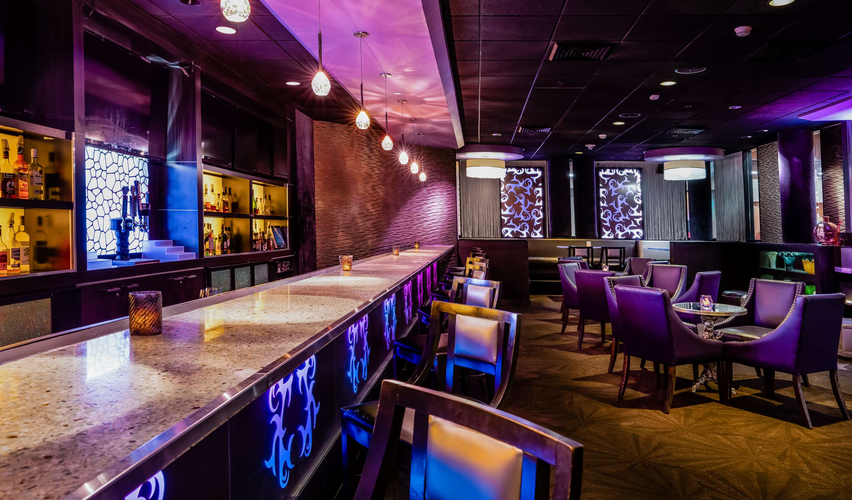 BarLounge | The Verve Hotel Boston Natick, Tapestry Collection by Hilton