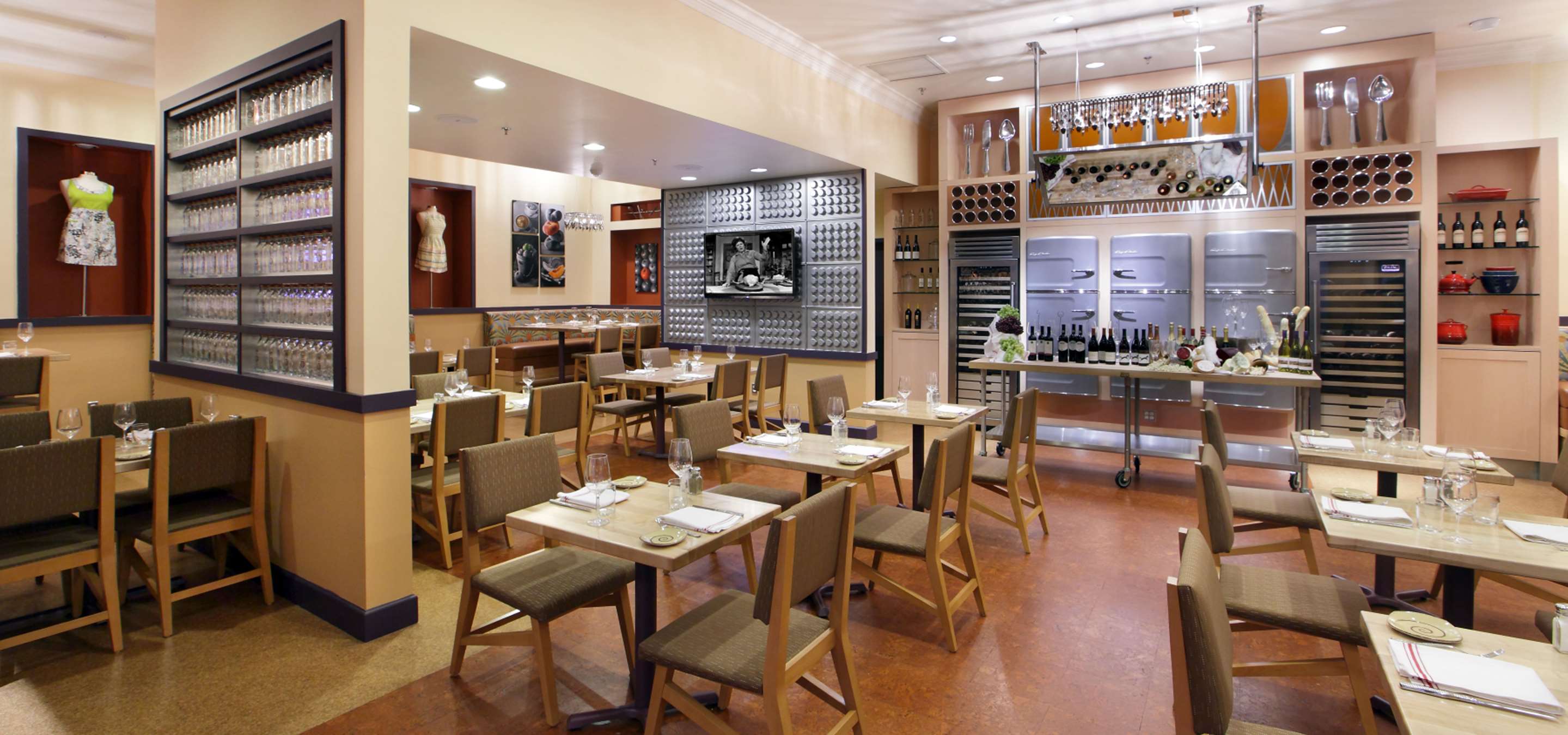Restaurant | The Verve Hotel Boston Natick, Tapestry Collection by Hilton