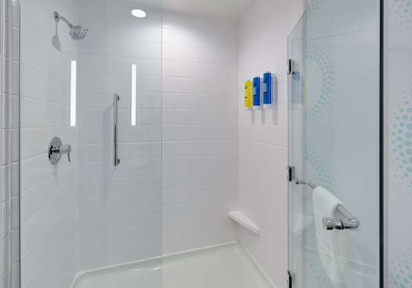  - Tru by Hilton Hotel DFW Airport West Euless