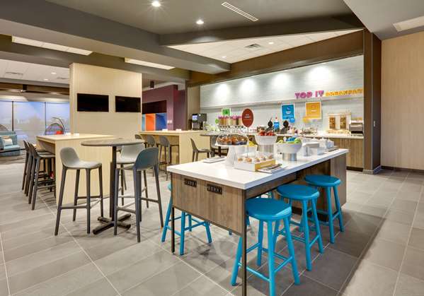 Amenities - Tru by Hilton Hotel DFW Airport West Euless