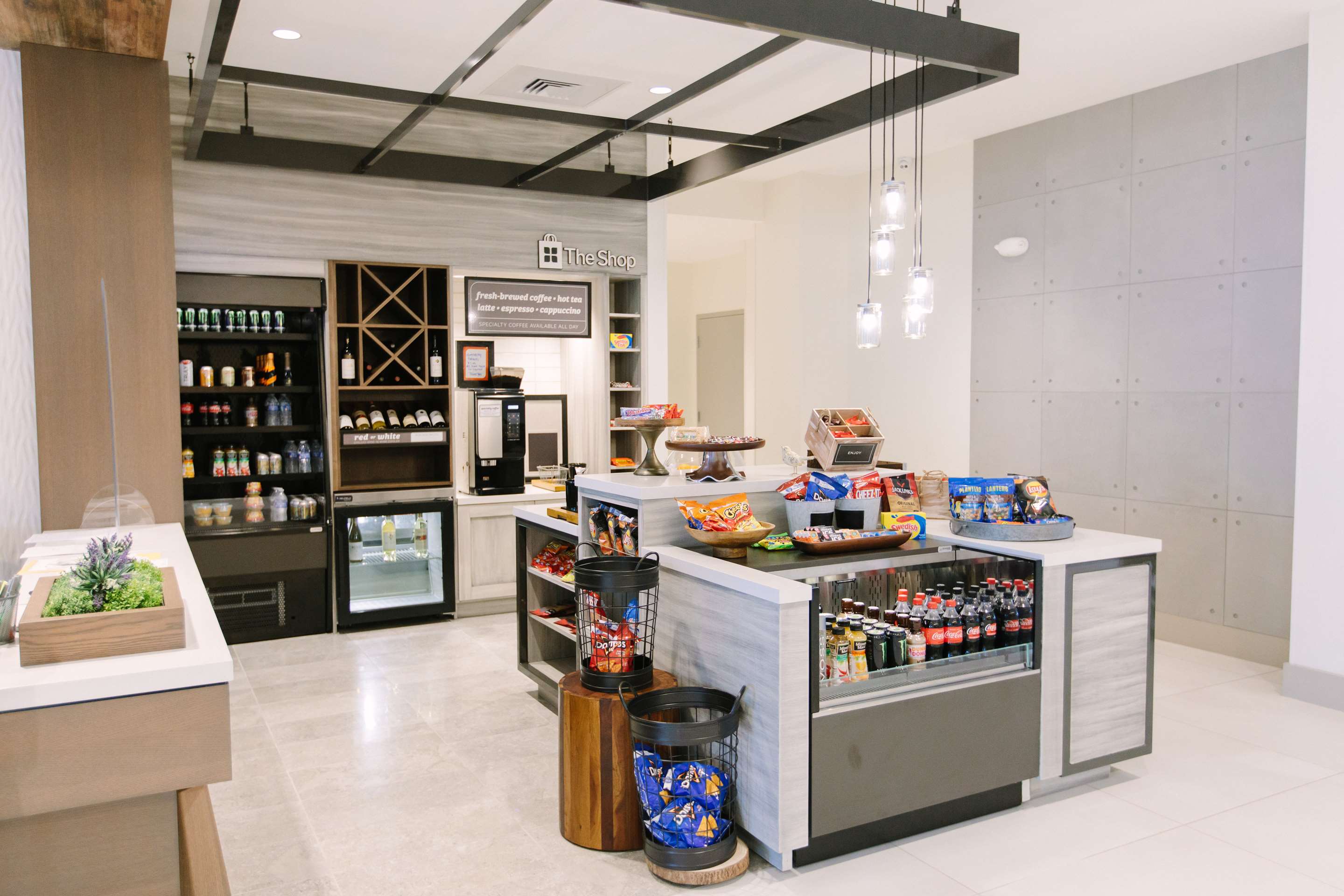 Restaurant | Hilton Garden Inn Winter Park