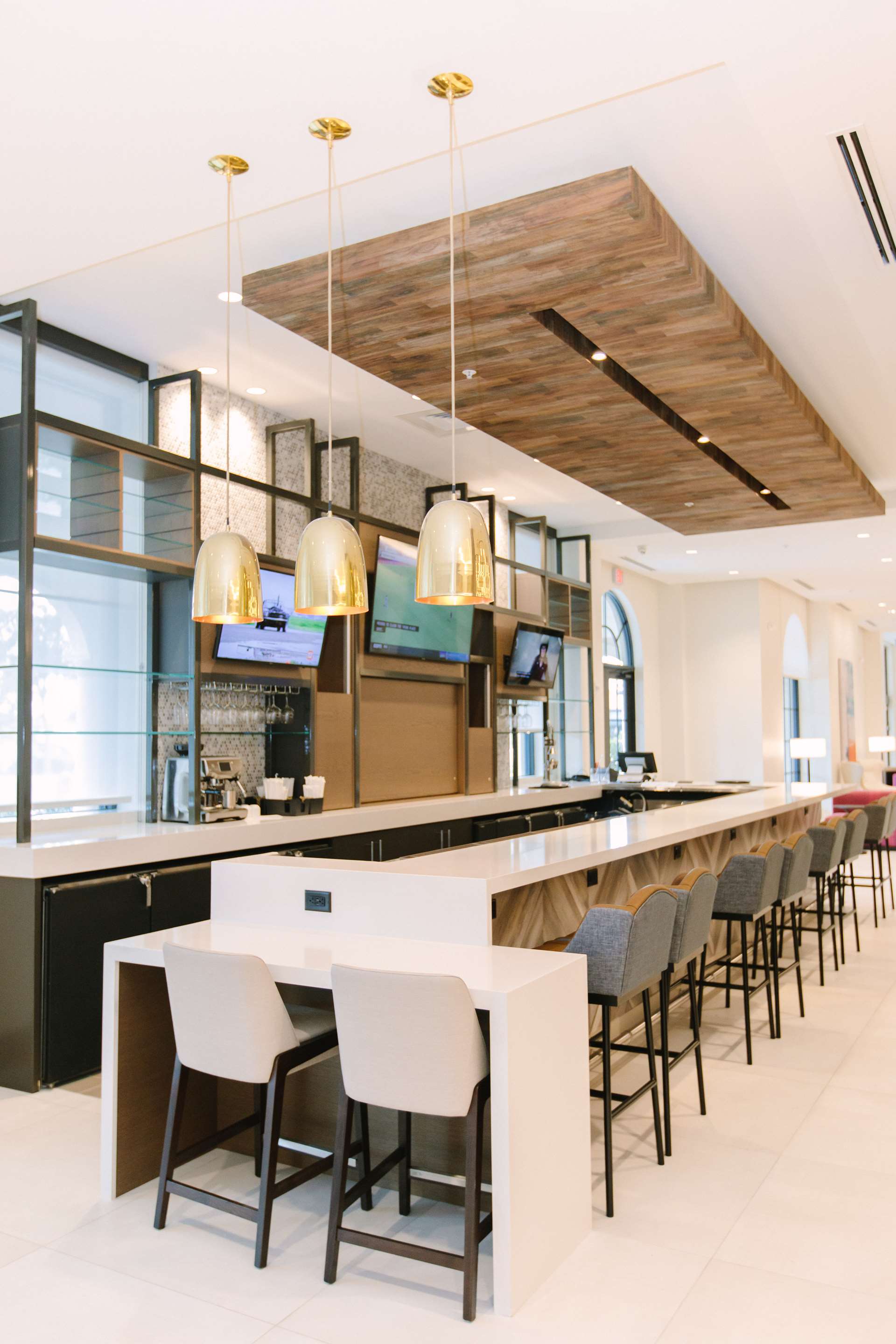 BarLounge | Hilton Garden Inn Winter Park