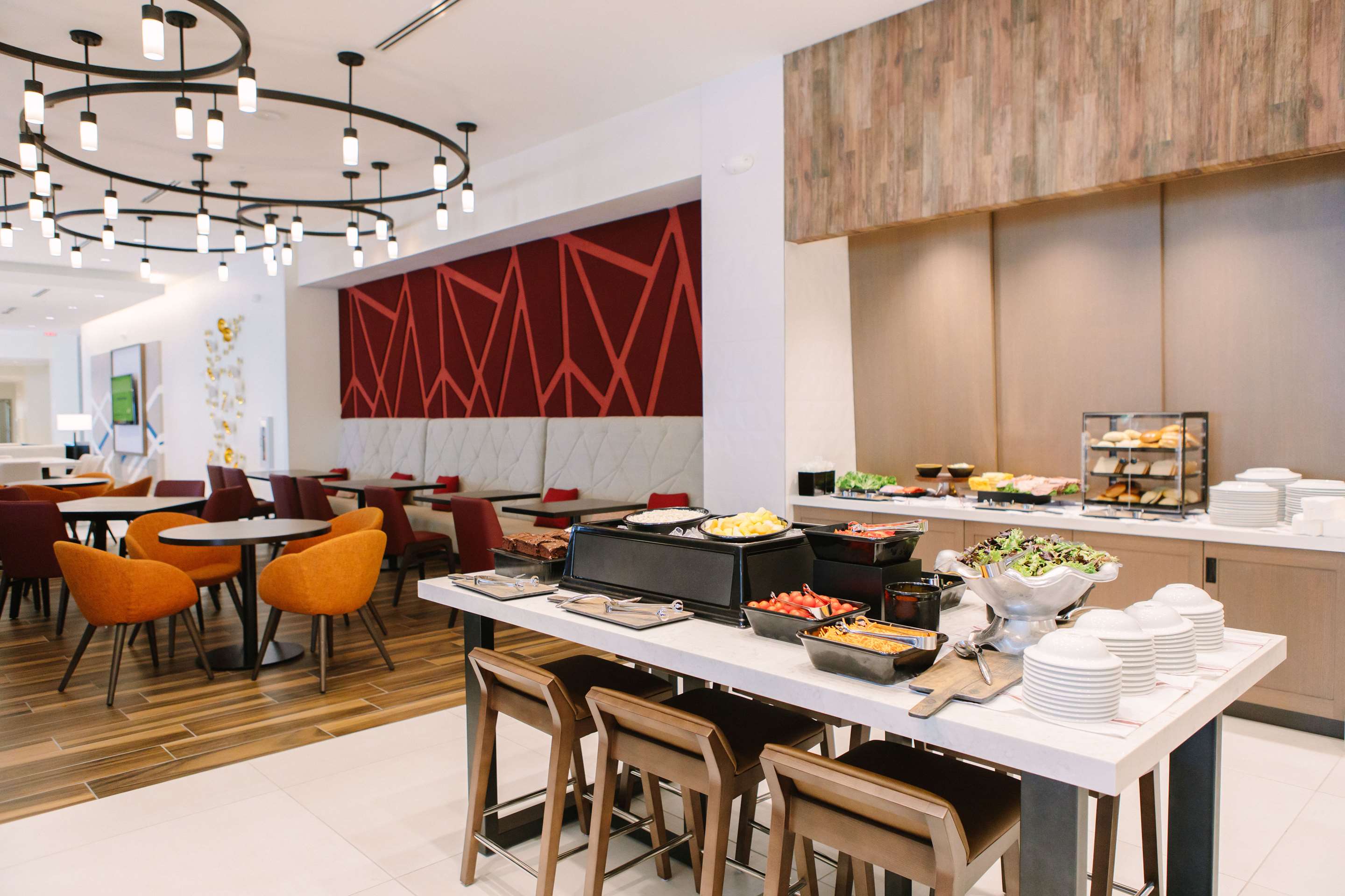 BarLounge | Hilton Garden Inn Winter Park