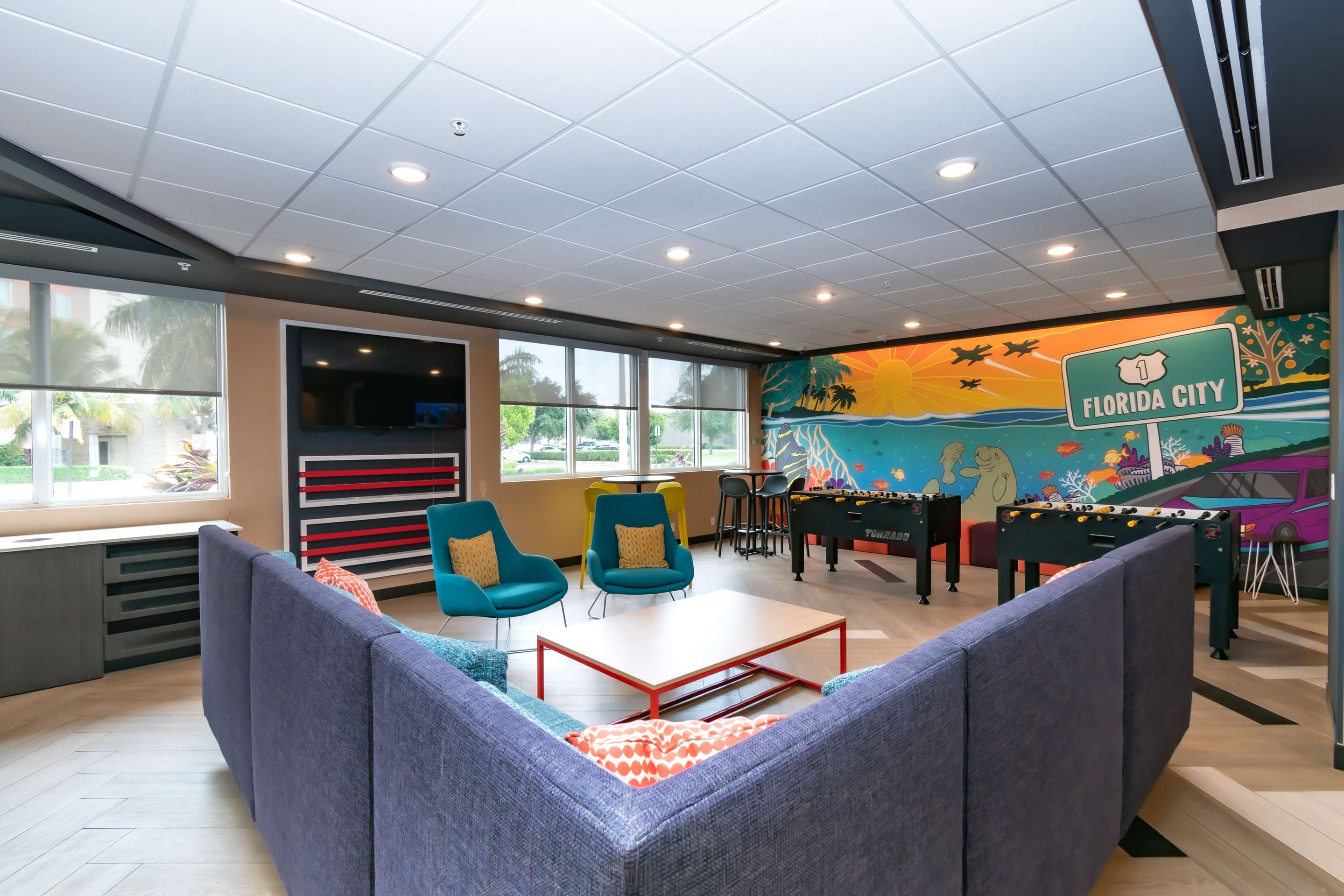 Lobby | Tru By Hilton Florida City, Fl