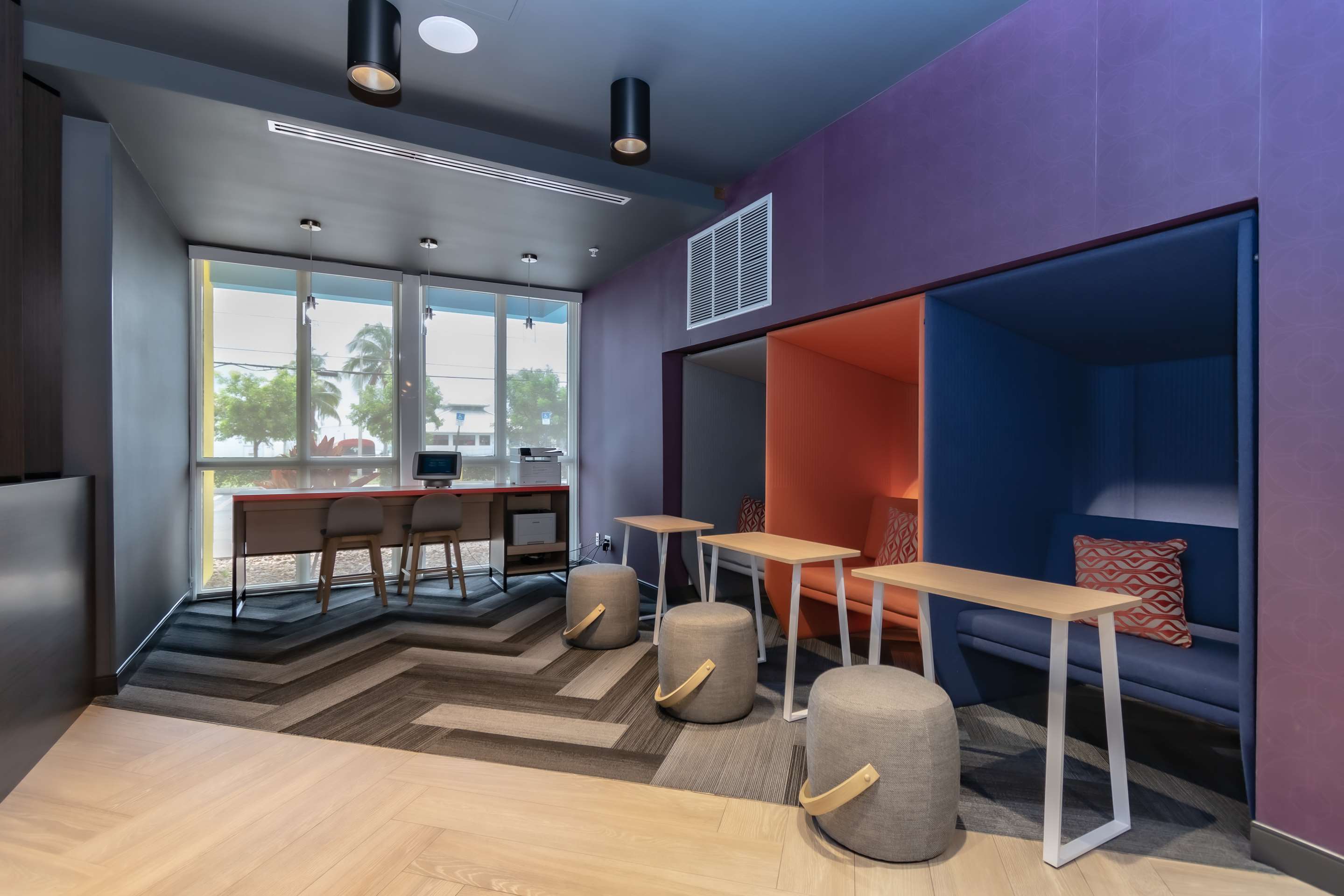 Meeting Room | Tru By Hilton Florida City, Fl