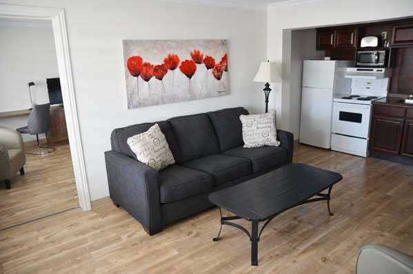  - SureStay Collection by Best Western Danny's Hotel Suites Beresford