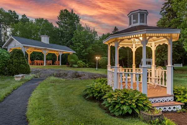 Exterior view - SureStay Collection by Best Western Danny's Hotel Suites Beresford