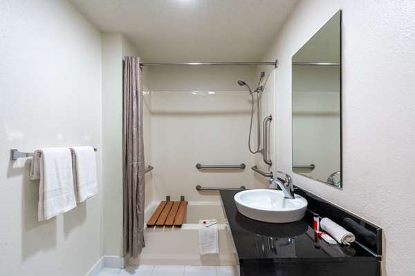  - Travelodge Hagerstown - I-81, Exit 5A