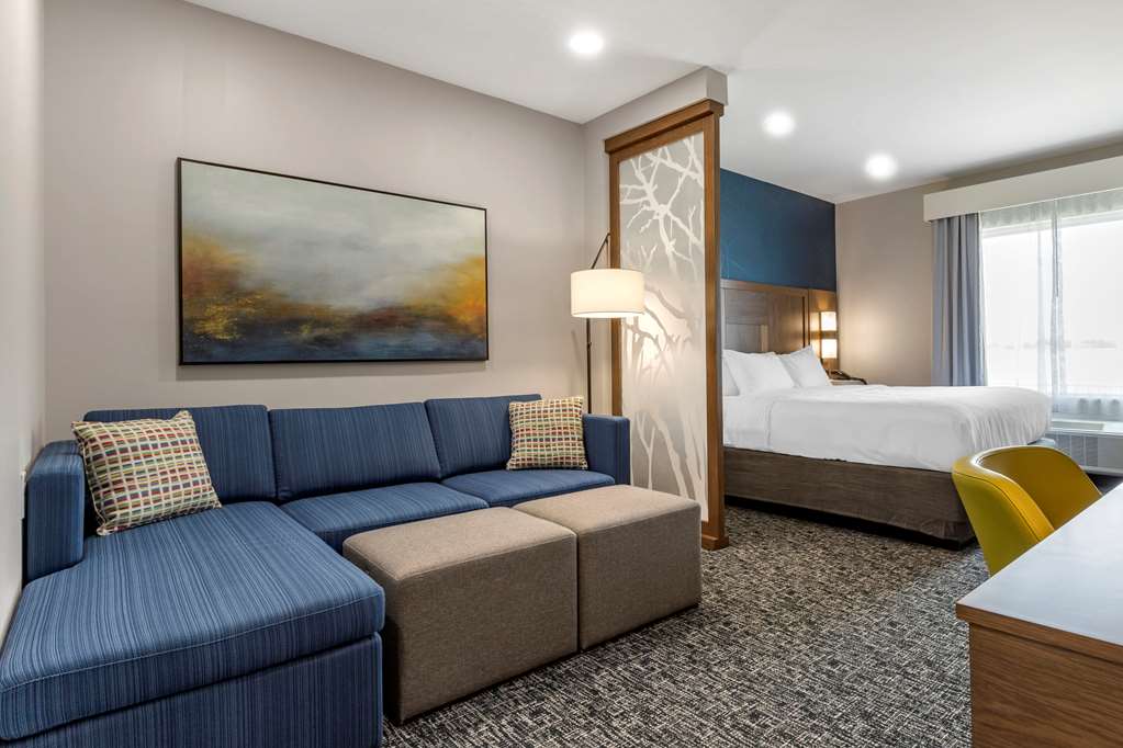 Comfort Suites Greenville Airport
