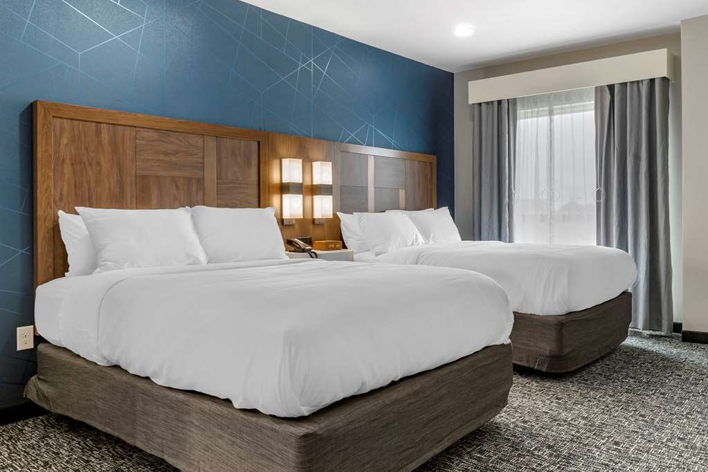 COMFORT SUITES GREENVILLE AIRPORT-guestroom-Guest Room,Suite,On-Site.jpg