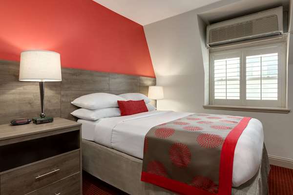 - Ramada Hotel City Center Downtown Oakland