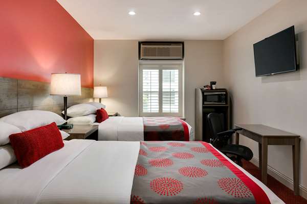  - Ramada Hotel City Center Downtown Oakland