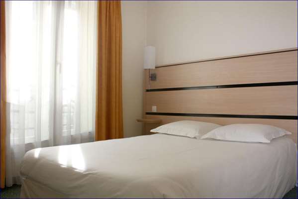 Guest Room,On-Site