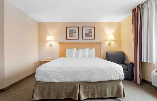  - Extended Stay America Suites Houston - I-10, Exit 746