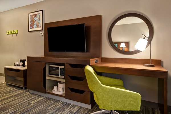  - Hampton Inn Pleasant View - I-24, Exit 24