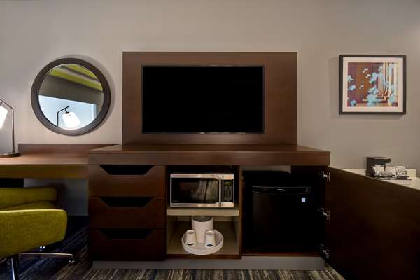  - Hampton Inn Pleasant View - I-24, Exit 24