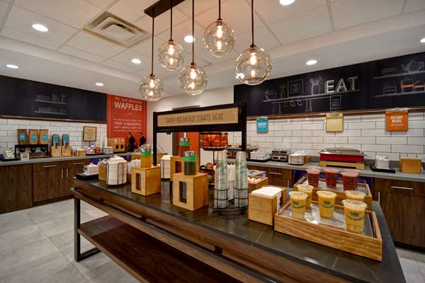 Amenities - Hampton Inn Pleasant View - I-24, Exit 24