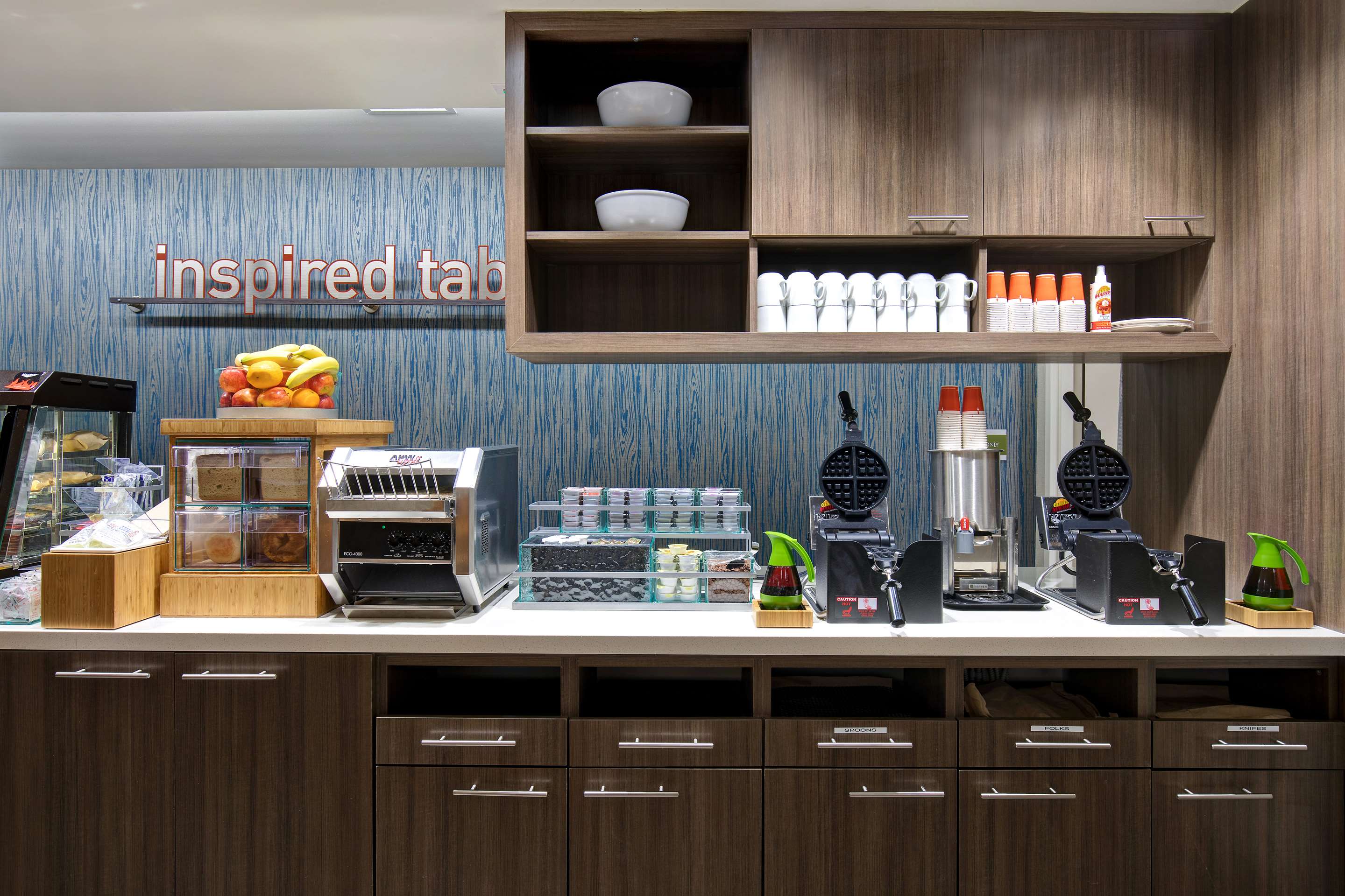 Breakfast Area | Home2 Suites by Hilton Lewisville Dallas