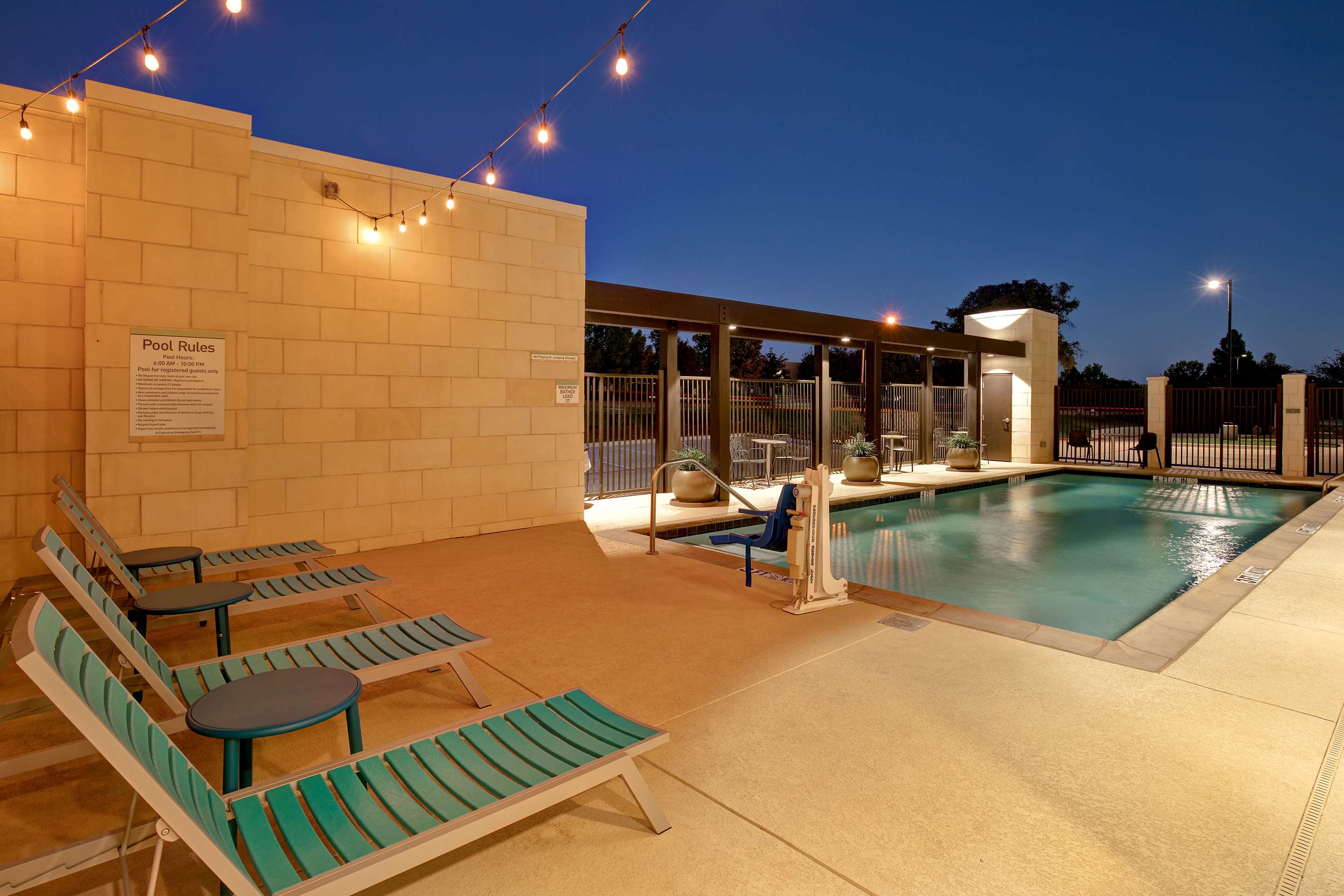 Pool | Home2 Suites by Hilton Lewisville Dallas