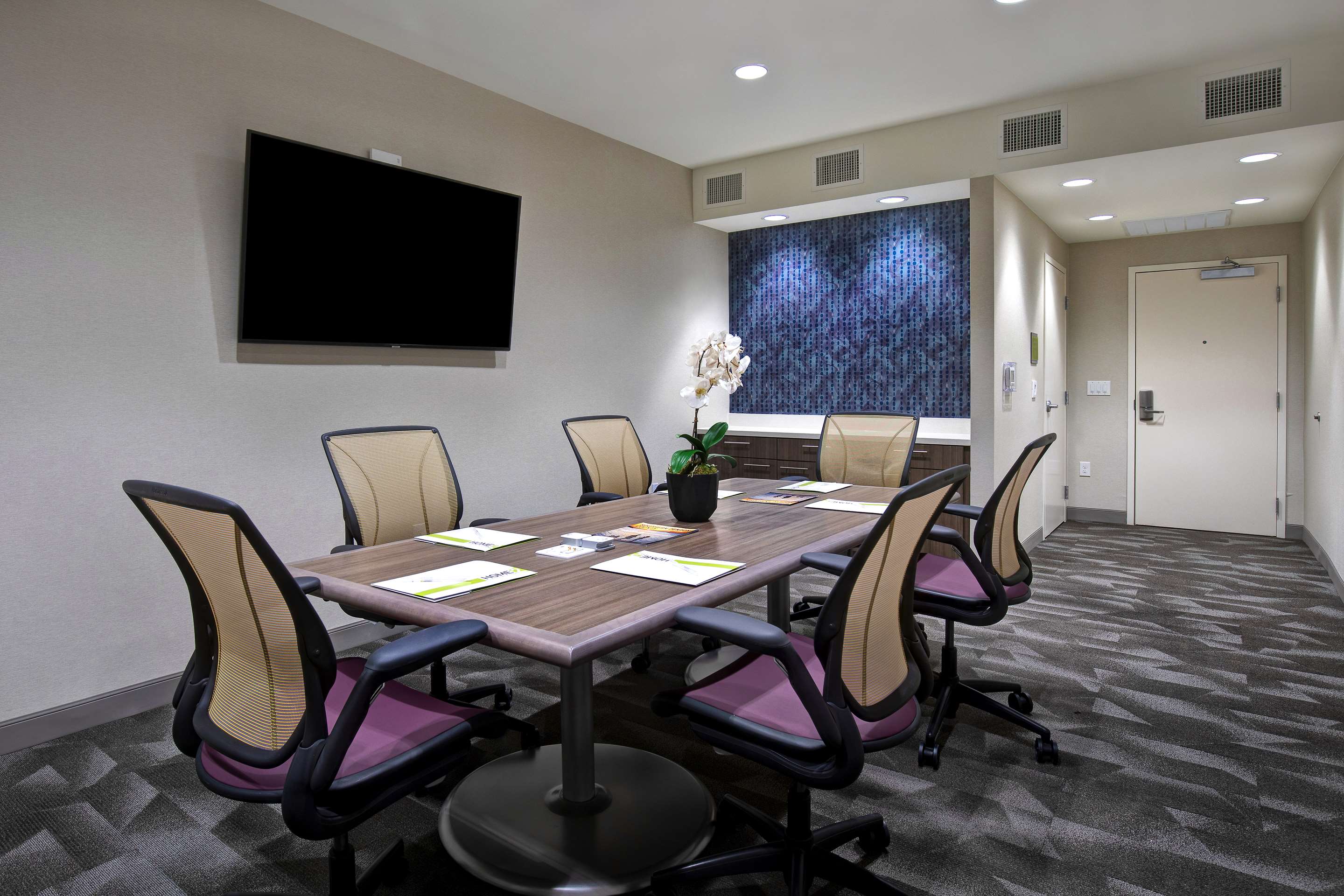 Meeting Room | Home2 Suites by Hilton Lewisville Dallas