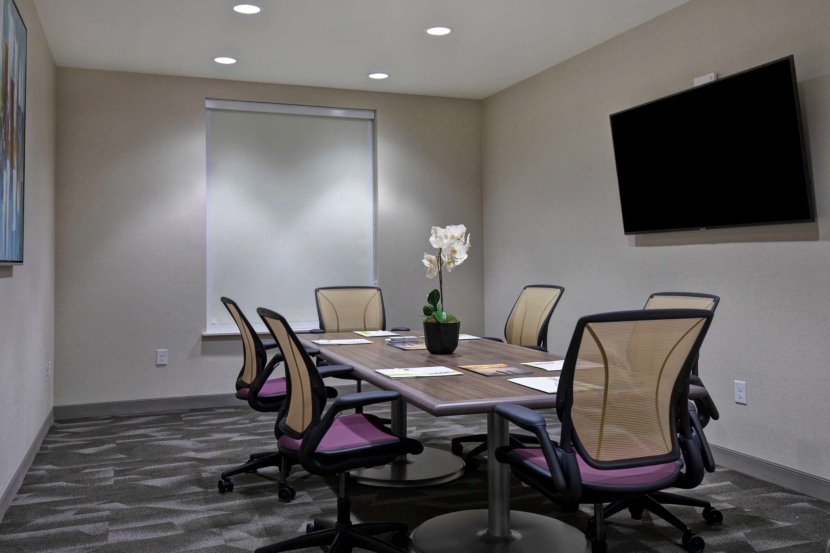 Meeting Room | Home2 Suites by Hilton Lewisville Dallas