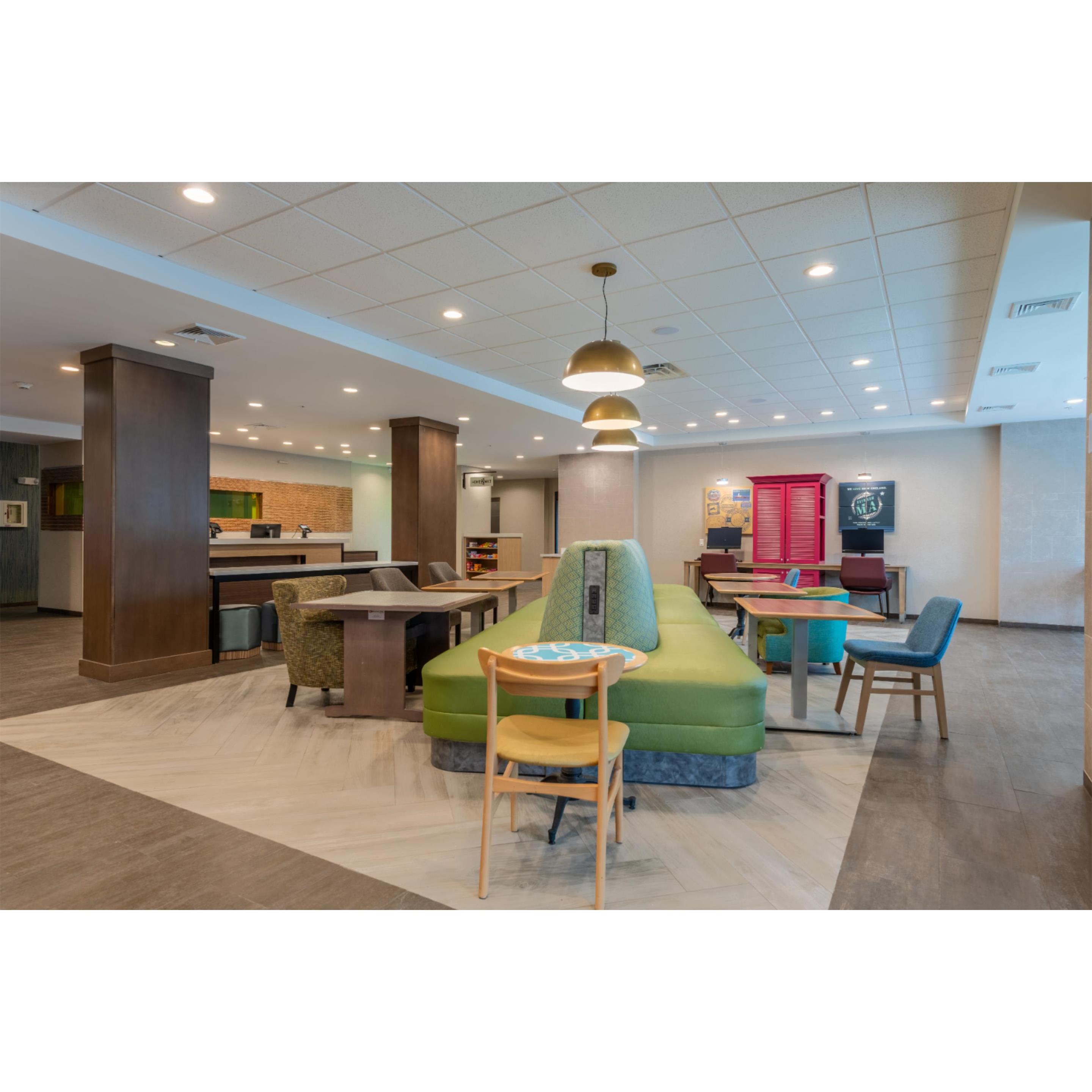 Lobby | Home2 Suites Raynham/Taunton, MA