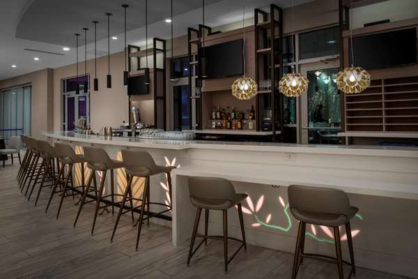 Bar - Hilton Garden Inn Downtown Ocala