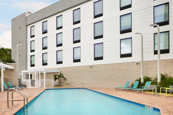 Pool - Home2 Suites by Hilton Stuart
