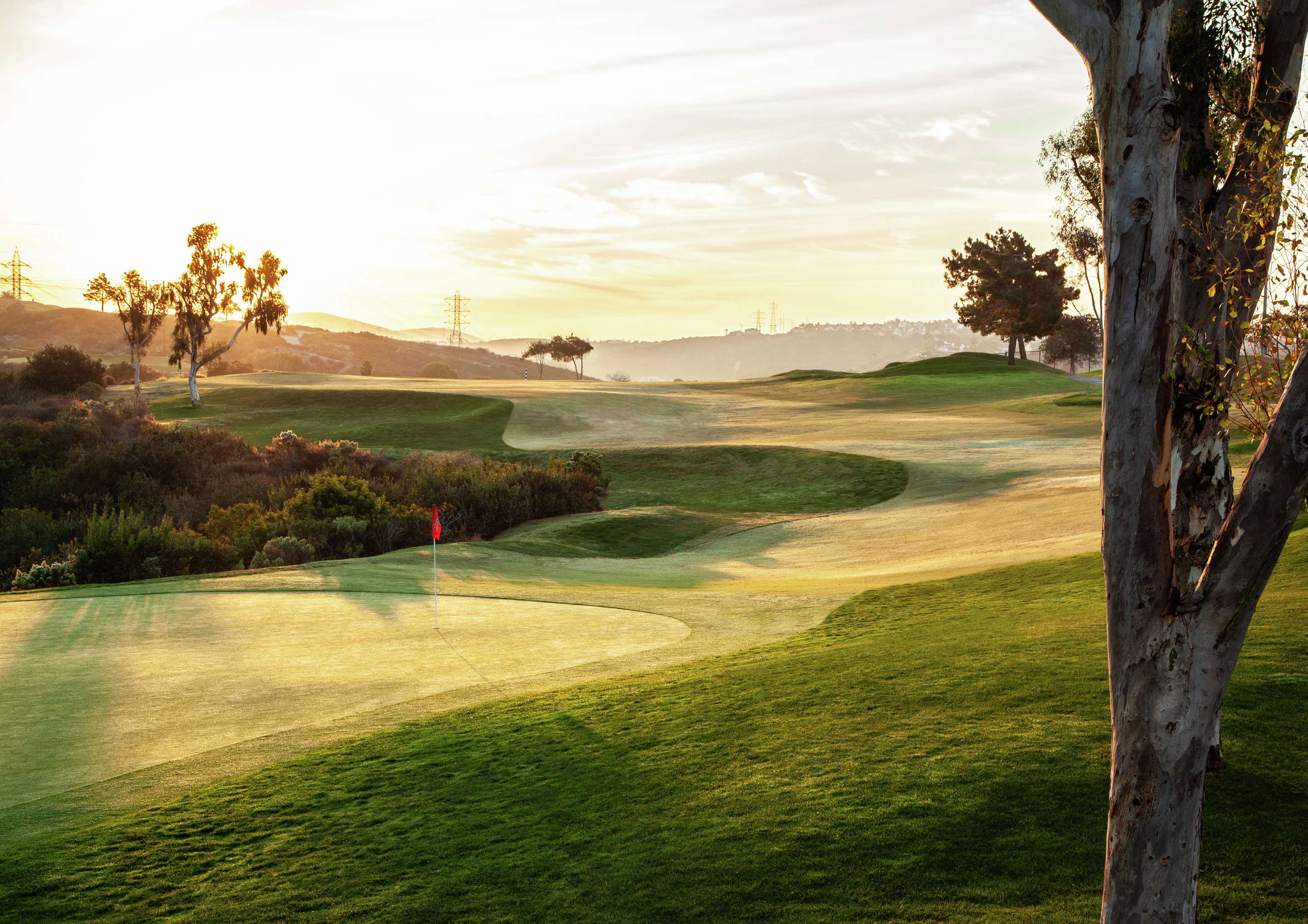 Golf | The Cassara Carlsbad, Tapestry Collection by Hilton