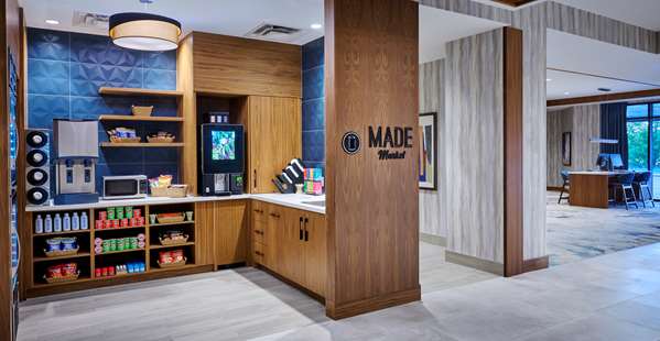 Restaurant - DoubleTree by Hilton Hotel Windsor