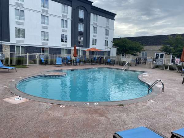Pool - Best Western Premier Richmond City Gateway - I-95, Exit 69