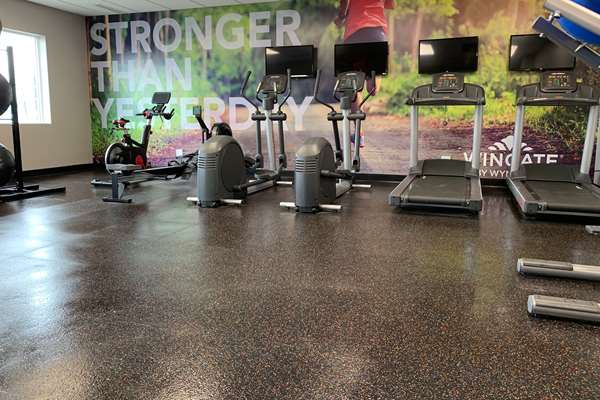 Fitness/ Exercise Room - Wingate by Wyndham Hotel West Kanata