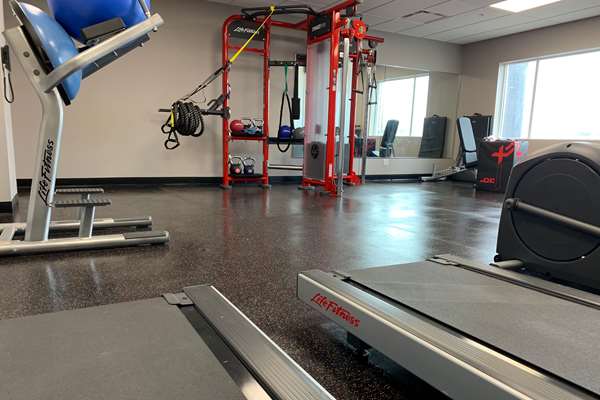 Fitness/ Exercise Room - Wingate by Wyndham Hotel West Kanata