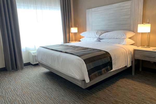  - Wingate by Wyndham Hotel West Kanata