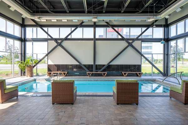 Pool - Wingate by Wyndham Hotel West Kanata