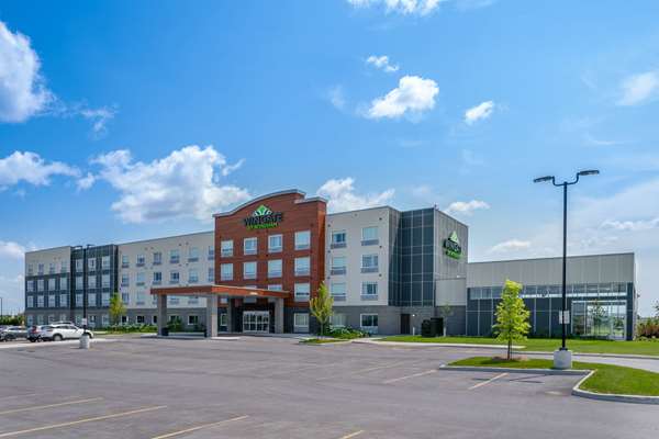 Exterior view - Wingate by Wyndham Hotel West Kanata