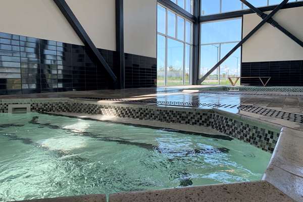 Pool - Wingate by Wyndham Hotel West Kanata