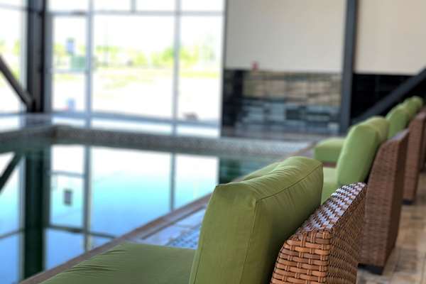 Pool - Wingate by Wyndham Hotel West Kanata