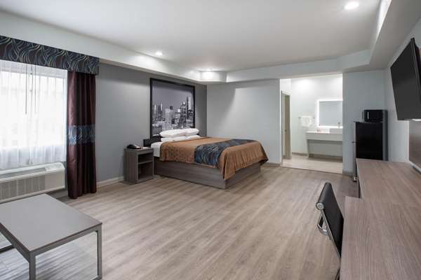  - Super 8 Motel Humble